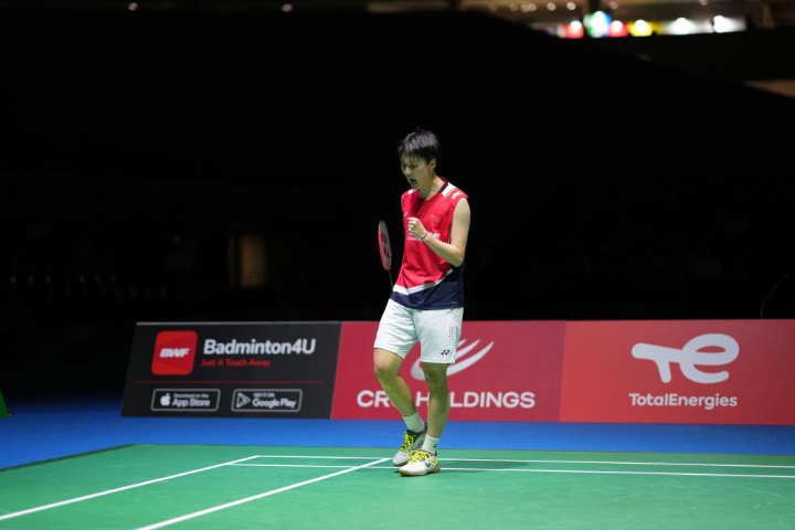 业余足球发 业余足球发