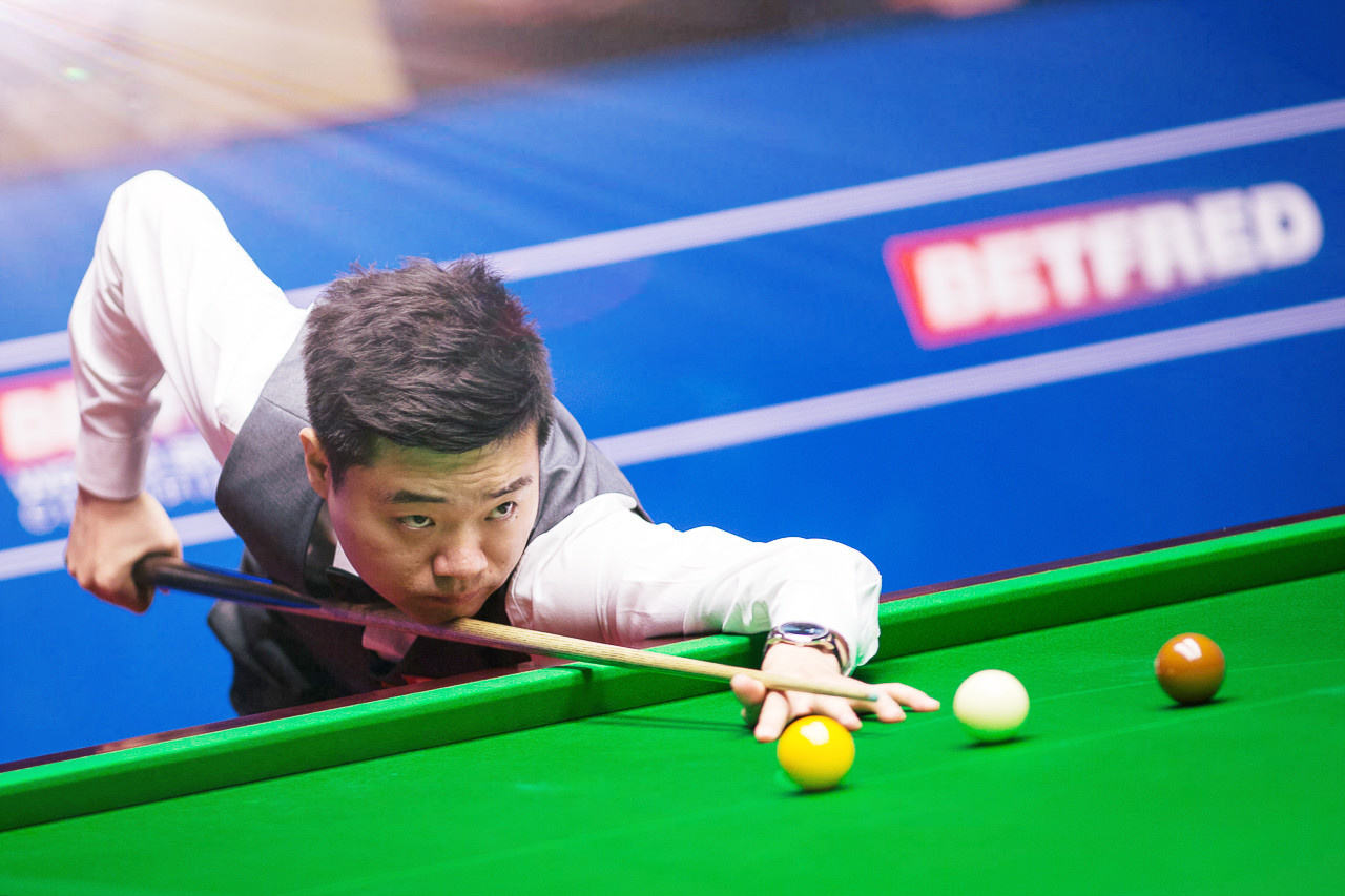 立竿见影并 立竿见影并