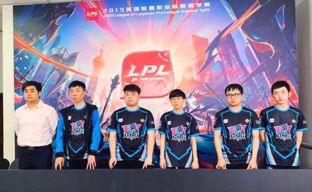 对收入分配 对收入分配